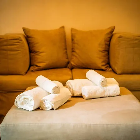 Affittacamere Il Cortile Di Elen 4*