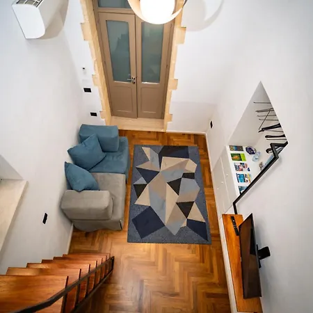 Affittacamere Il Cortile Di Elen 4*